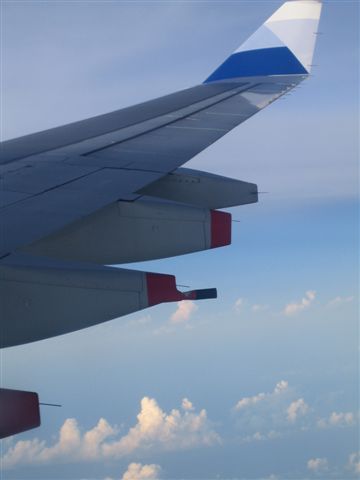 Flight CI053 from Taipei to Brisbane