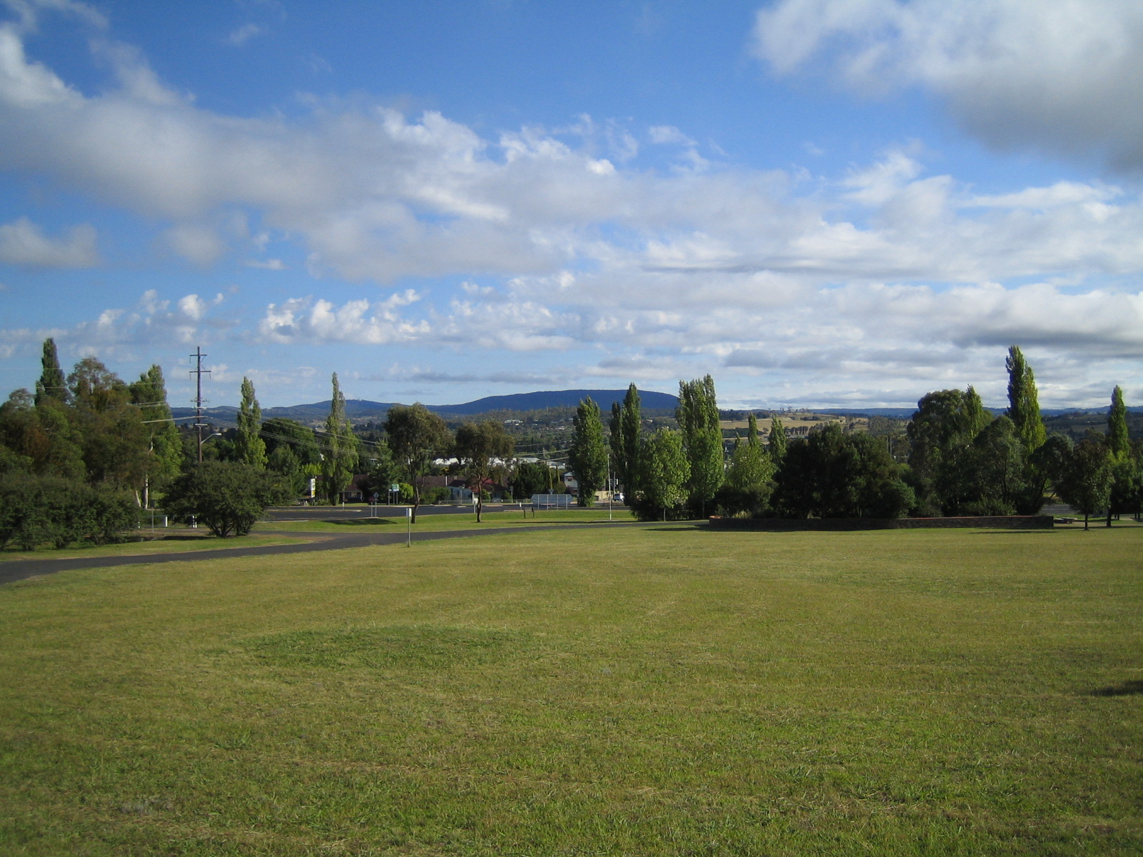 Night Day One: Armidale - Day Two Driving photos.