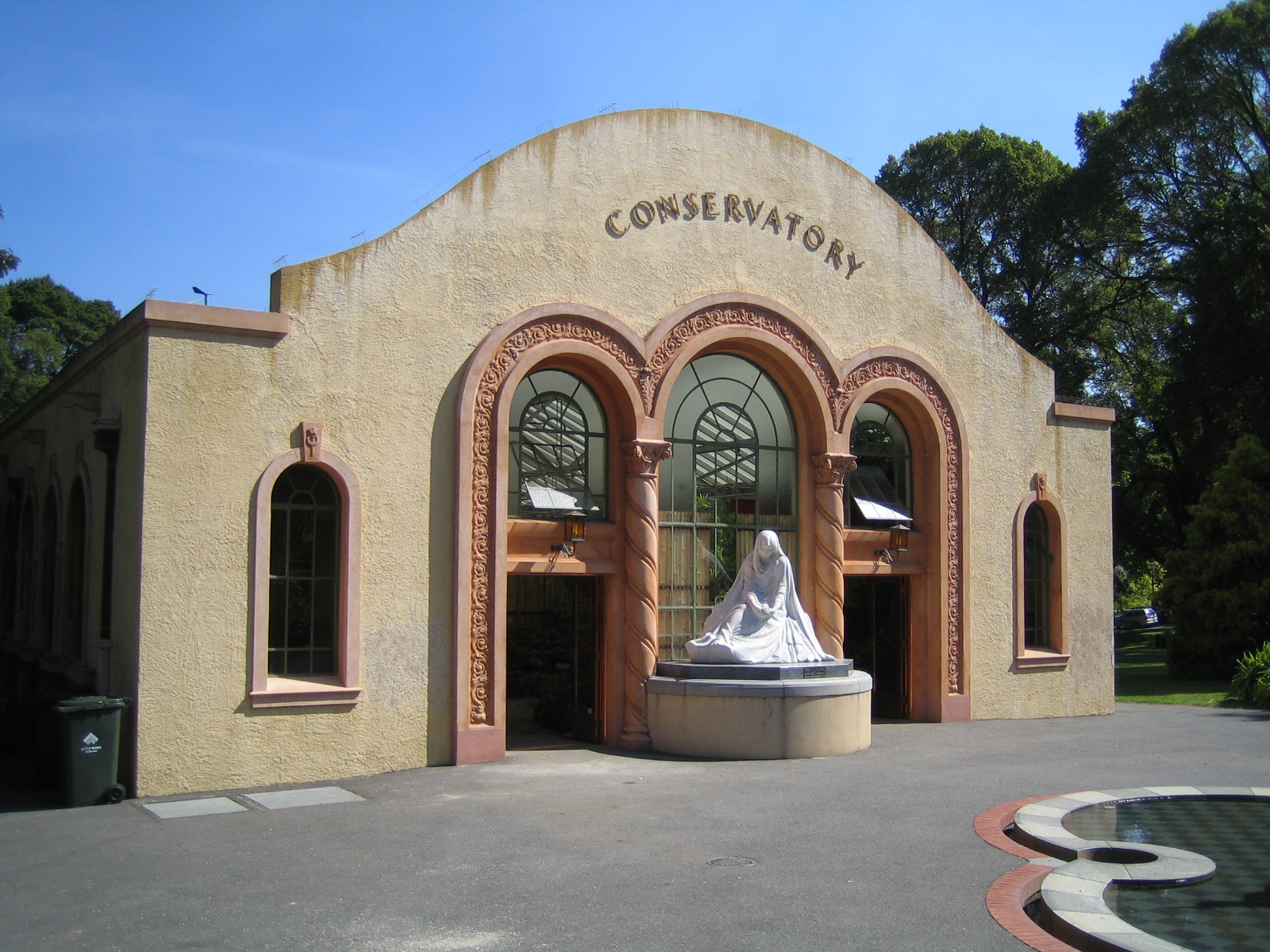 Melbourne: The Conservatory
