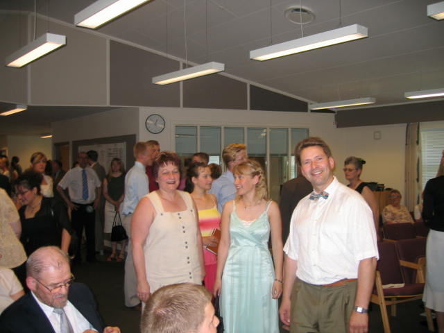 More photos from the wedding.
