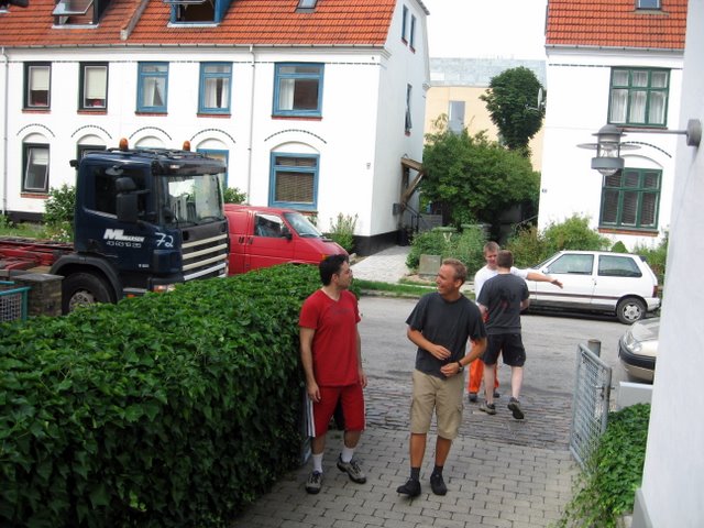 Good friends helping us move in