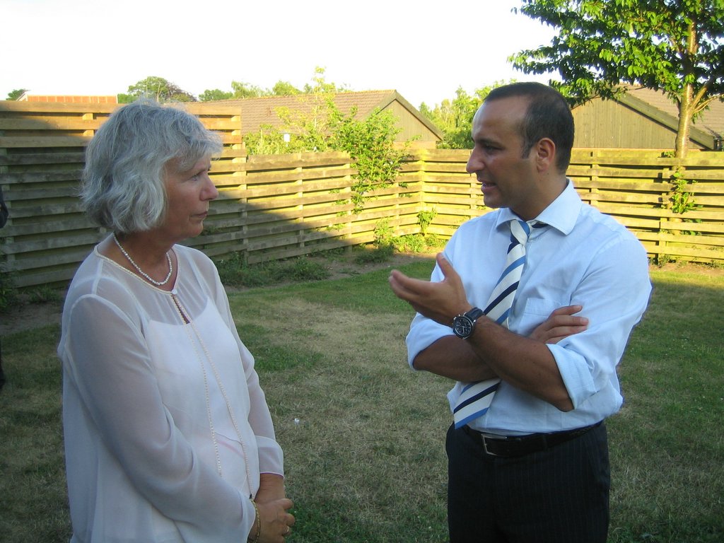 Babak and Sahnaz's wedding part 3: Time to eat.