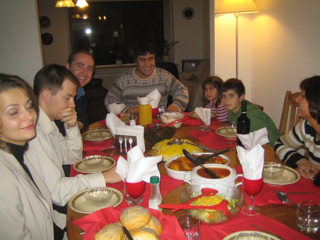 An enjoyable evening with Nadar, Mitra and company