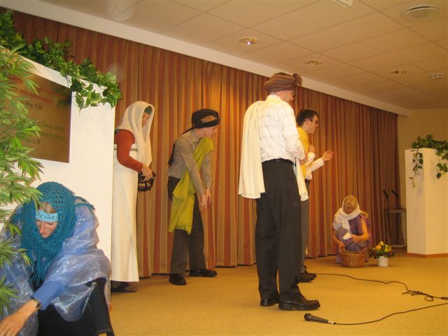 Day 9: Noah Drama