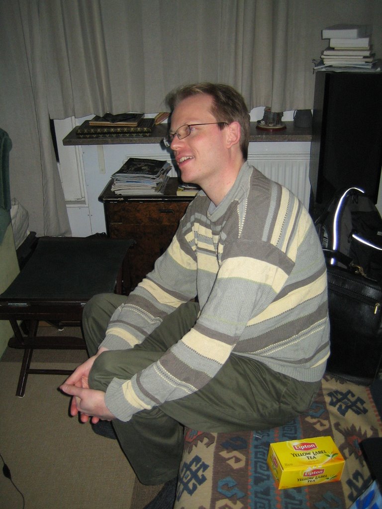 Playing computer games