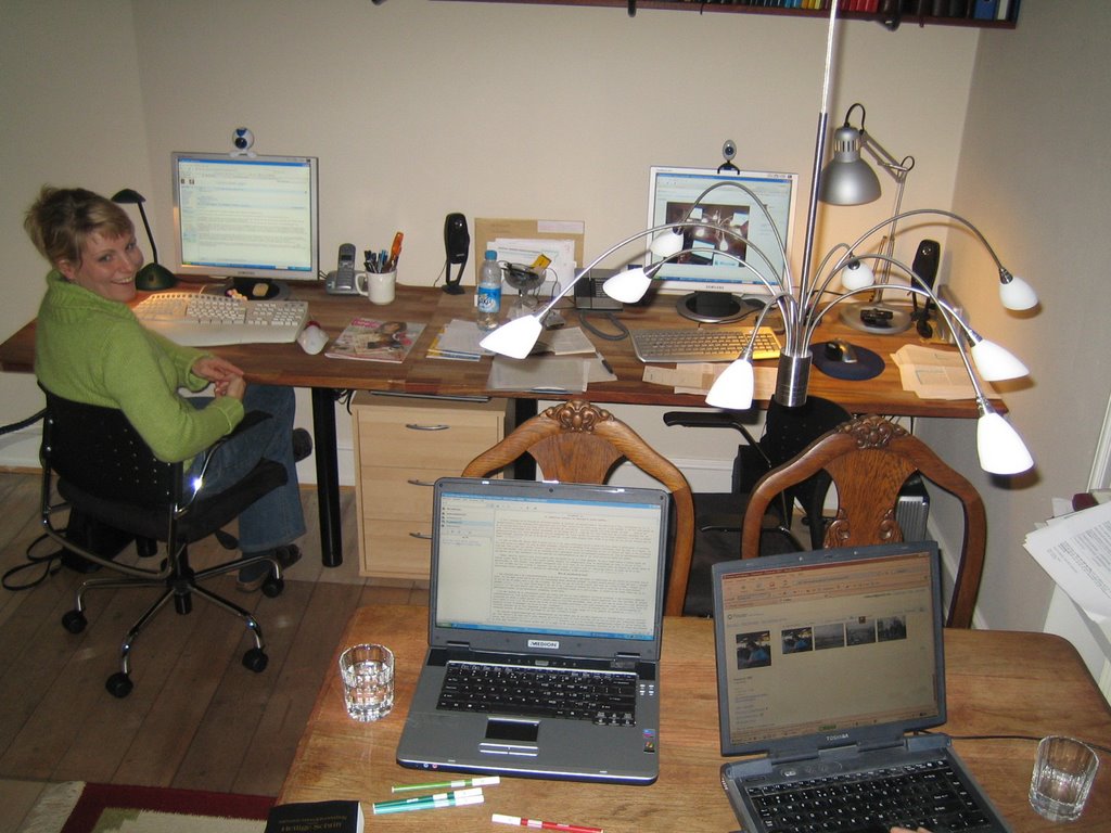 Raymond and Tanya and their computers