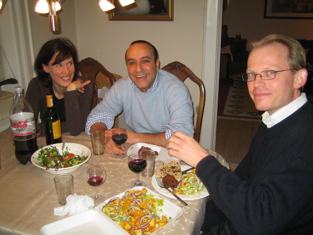 Kolahis dropped by