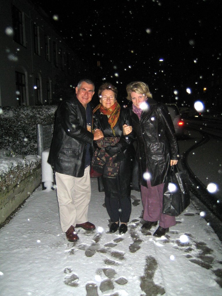 Mor and Far arriving at Copenhagen Airport