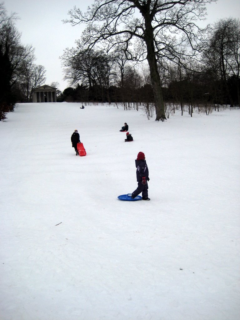 Fun with friends in the snow