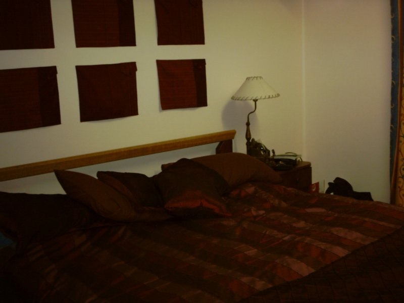 35 wonderful photos of Sanna, Chris, Chrystal and their new home :-D