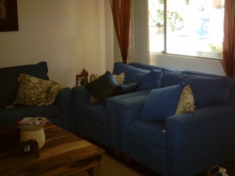 35 wonderful photos of Sanna, Chris, Chrystal and their new home :-D