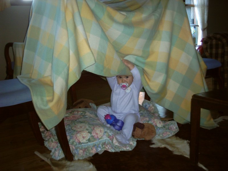 35 wonderful photos of Sanna, Chris, Chrystal and their new home :-D