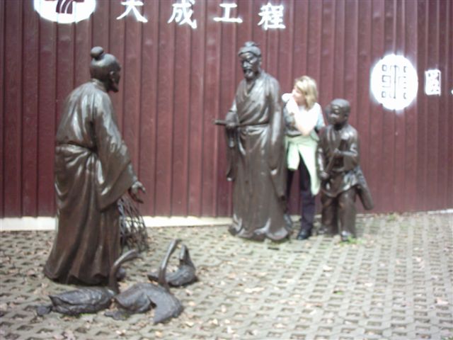Outside the Museum we moved on to...