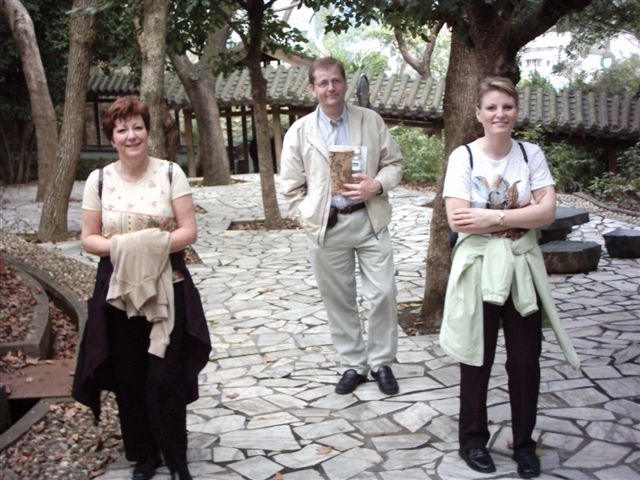 Outside the Museum we moved on to...