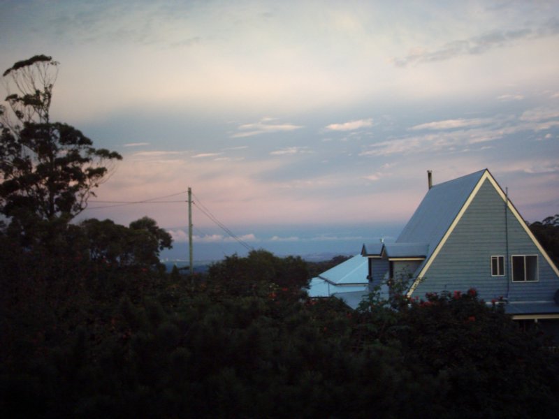 35 wonderful photos of Sanna, Chris, Chrystal and their new home :-D